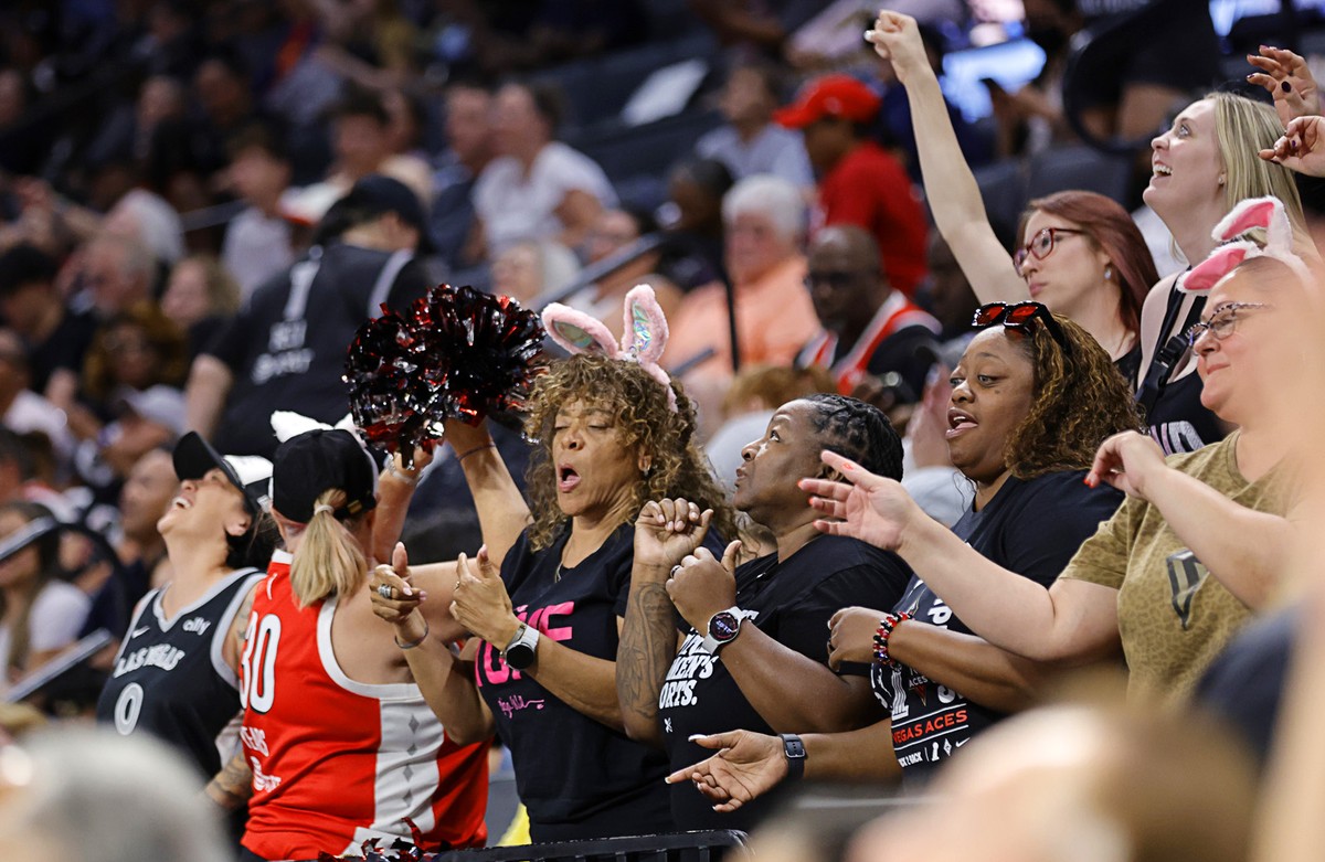 Wilson, Young help the Aces beat the Liberty 104-99